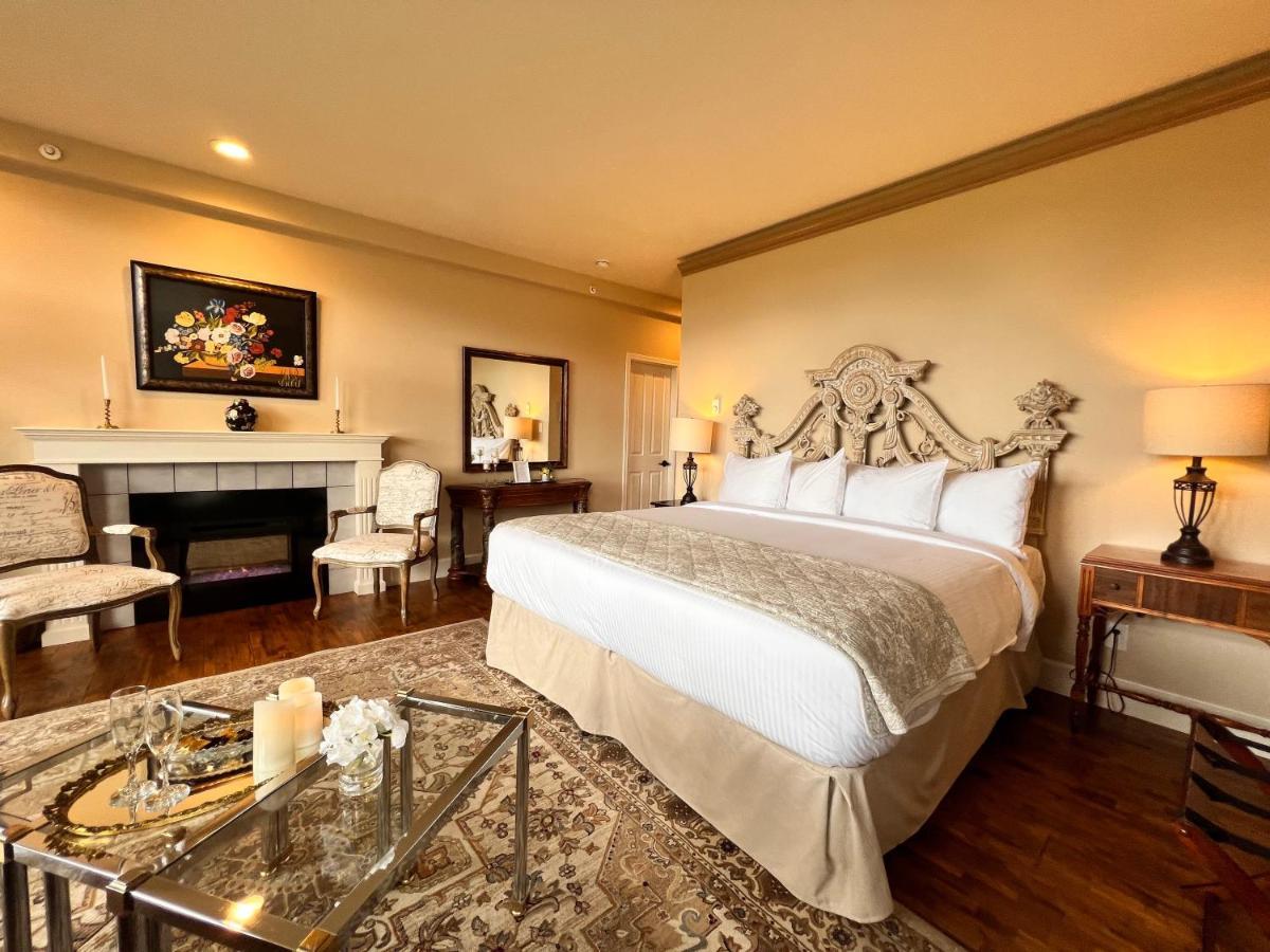 Woodstone Manor Inc. Hotel Sturdies Bay Екстериор снимка